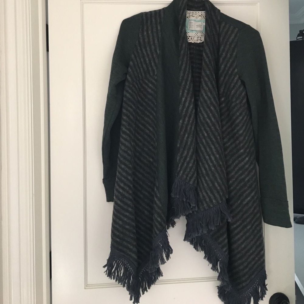 Fringe sweater